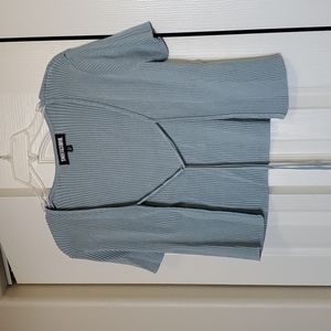 Ribbed tie front crop top